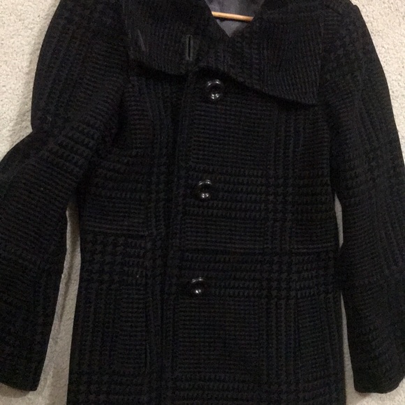 Elegant Cloth Coat - Picture 6 of 8